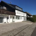 Kristall Apartments B