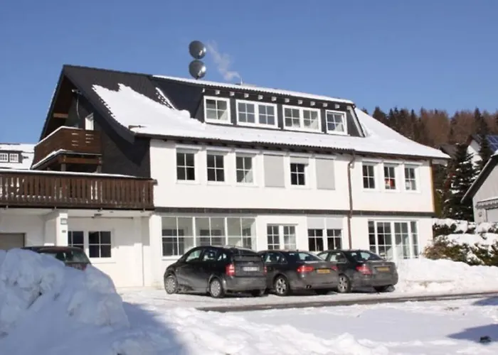 Kristall Apartments B